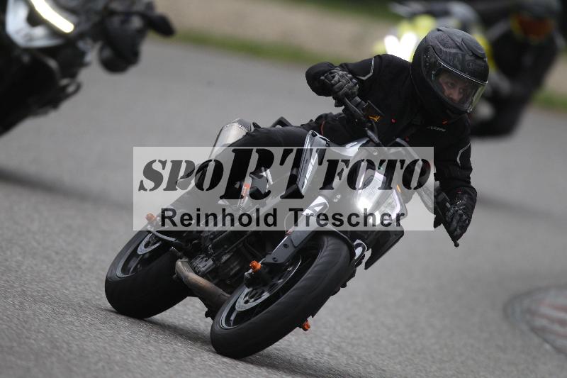 Archiv-2025/10 23.04.2025 Cornu Master School ADR/gruen-vert/40